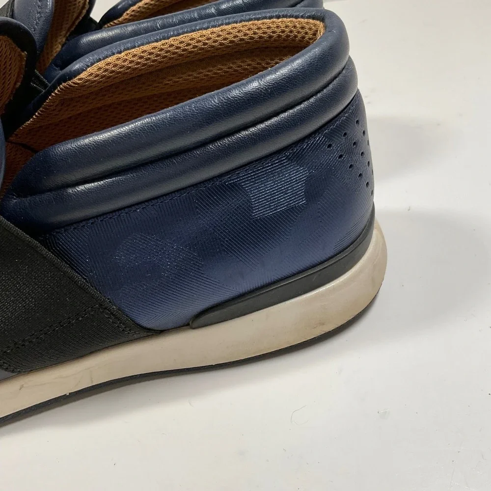 Vionic Calina Camo Navy Leather Slip On Sneakers Womens 8.5 Orthotic VW18410